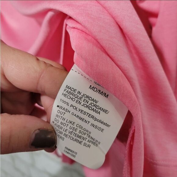 NWT Under Armour Long Sleeve Tee - Picture 10 of 13